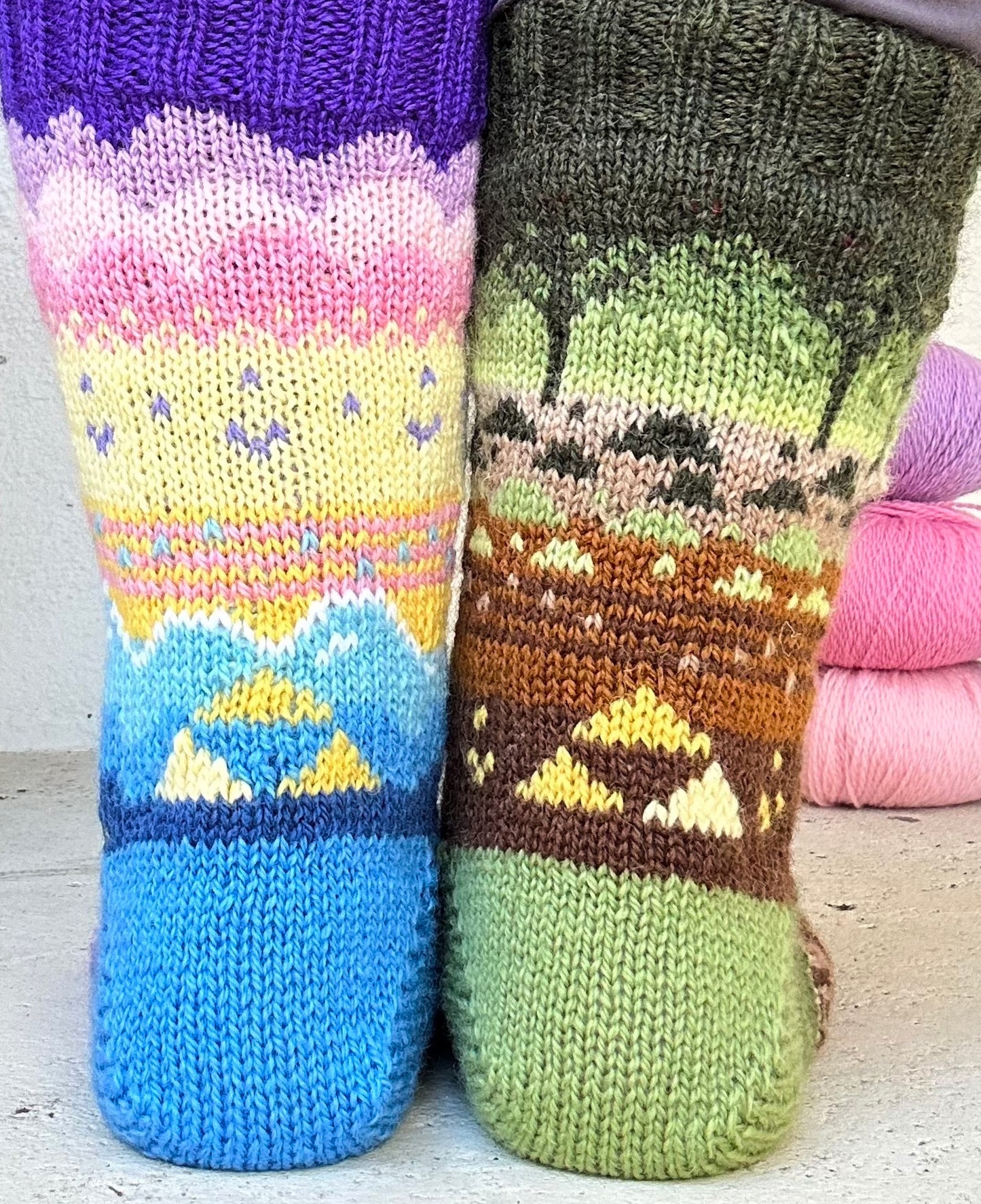 Socks of the Hero (Legend of Zelda) - Knitting Pattern PDF